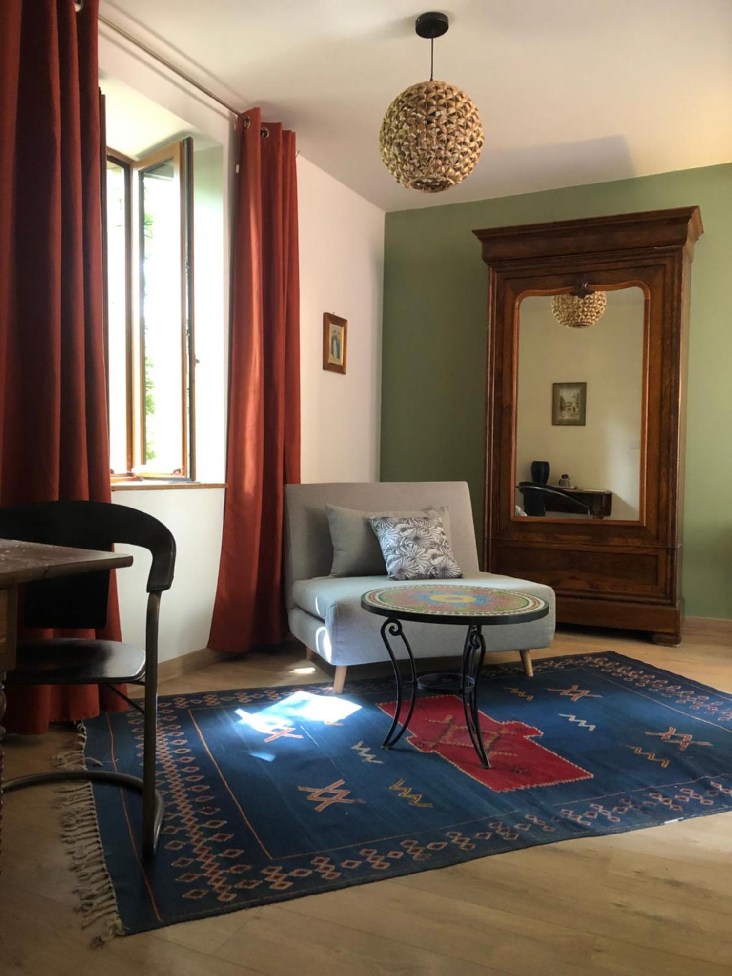 Chambre Sur Une Ile Saint-Bonnet-de-Rochefort Exterior foto