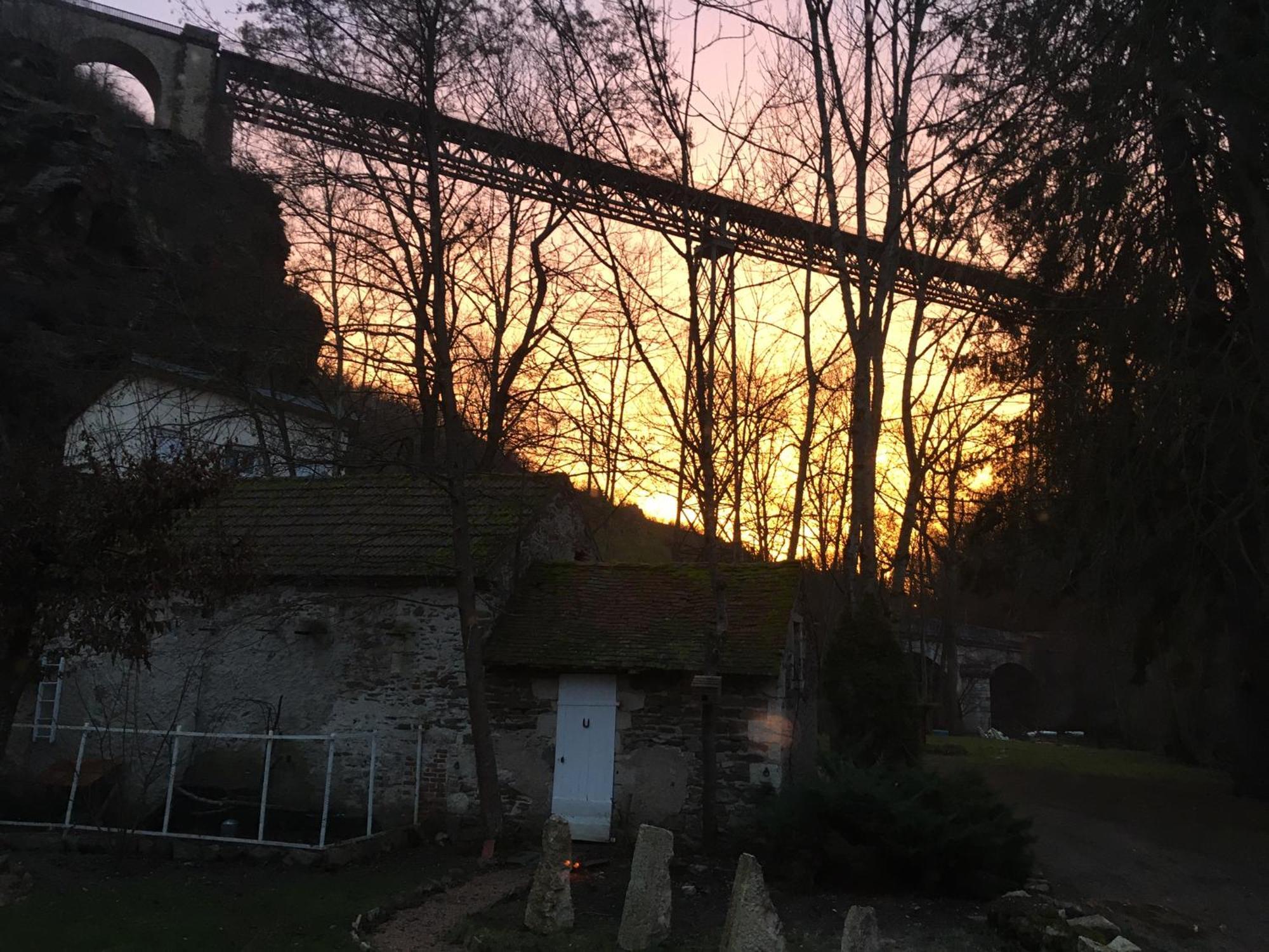 Chambre Sur Une Ile Saint-Bonnet-de-Rochefort Exterior foto