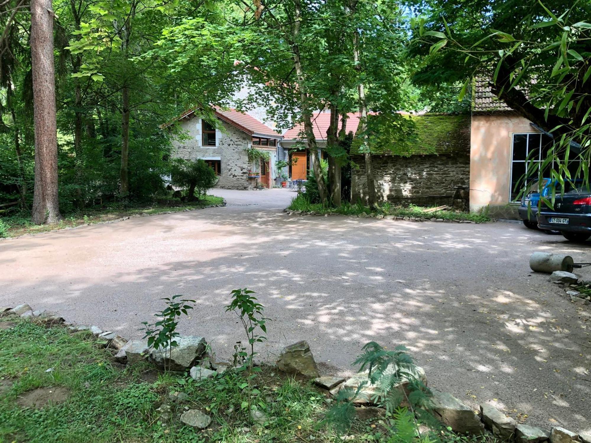 Chambre Sur Une Ile Saint-Bonnet-de-Rochefort Exterior foto